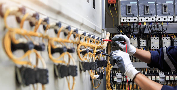 Professional Electrician technician working in Hebron, OH